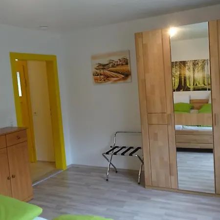 Apartament Erzgebirgswohnung Goetze Glashutte (Saxony)