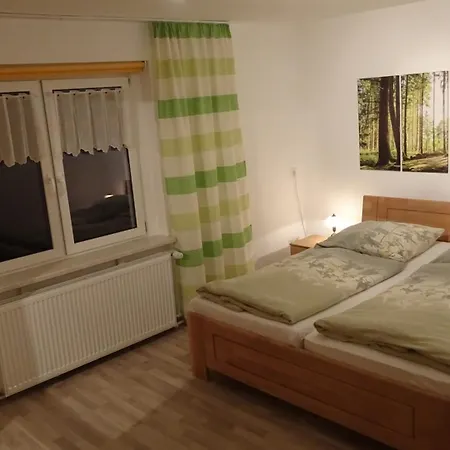 Erzgebirgswohnung Goetze Glashutte (Saxony)